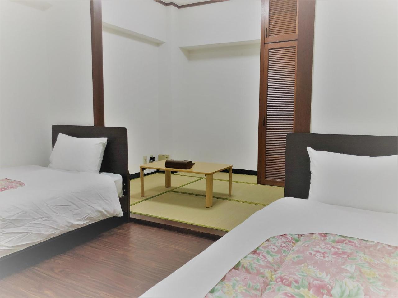 Sunset Hills Inn Naha Luaran gambar